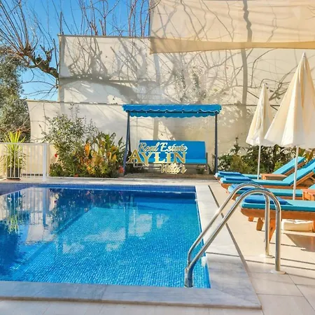 Vilă Wood With Pool And Jacuzzi In Nature *
